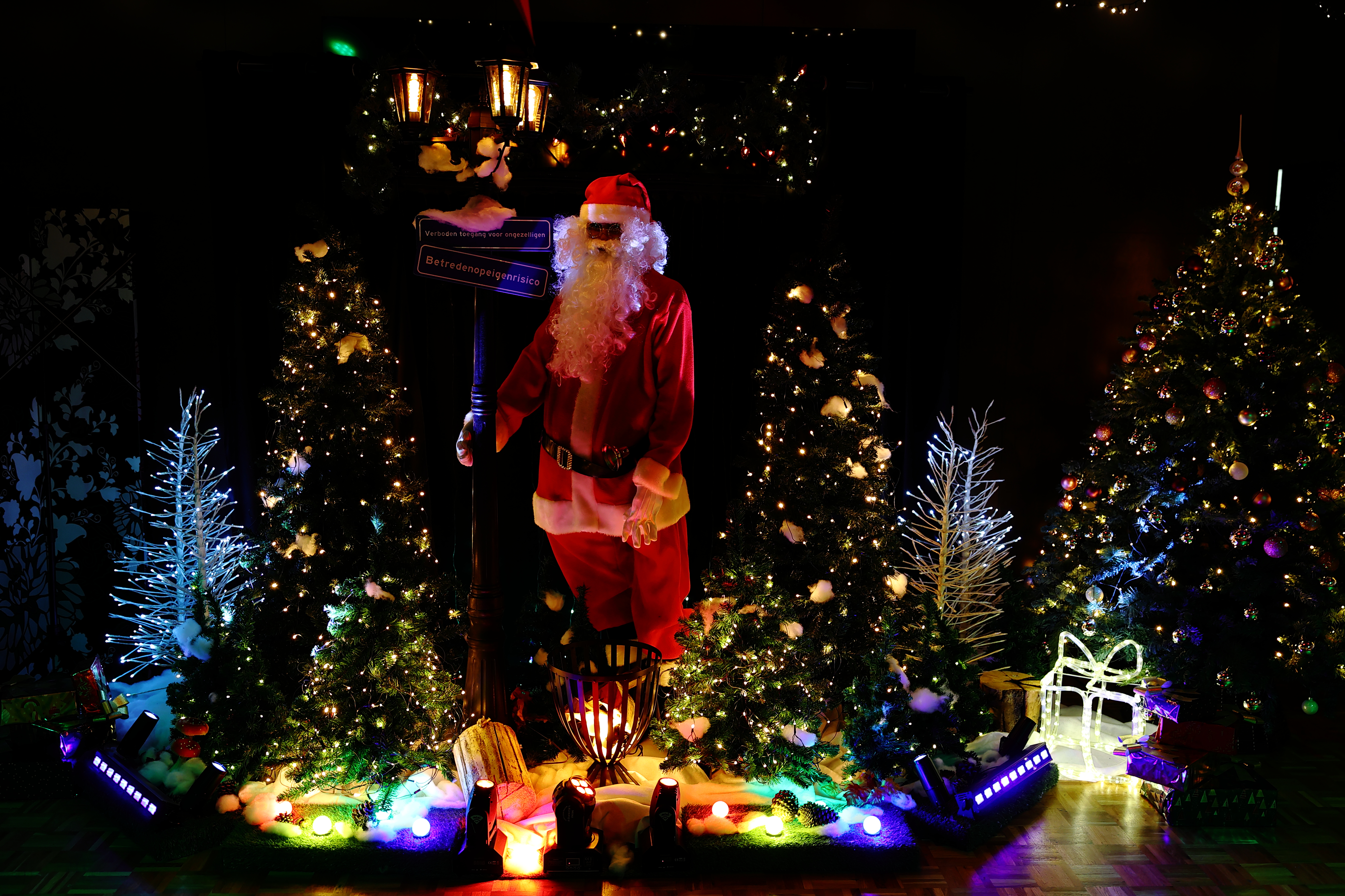 1e Kerstbal op vrijdag 19 december